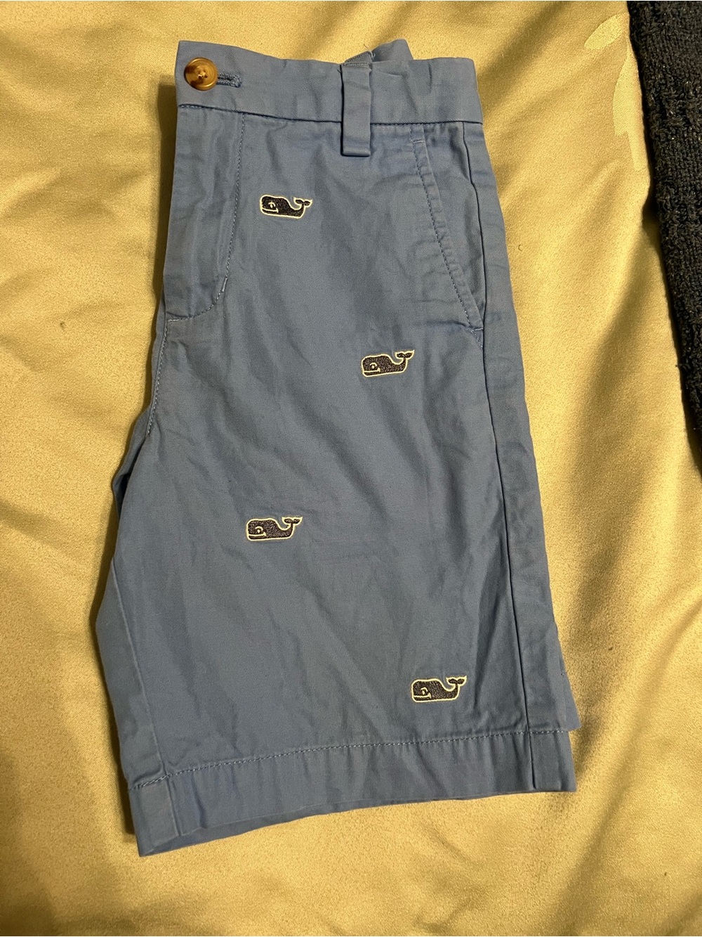 Vineyard Vines boy 6 Blue Embroidered Whale boys Shorts